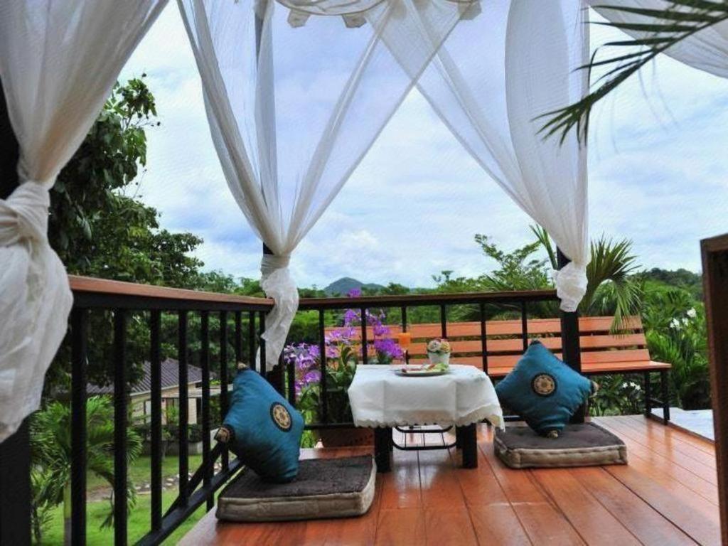 Dusit Talai Resort Mu Si Bagian luar foto