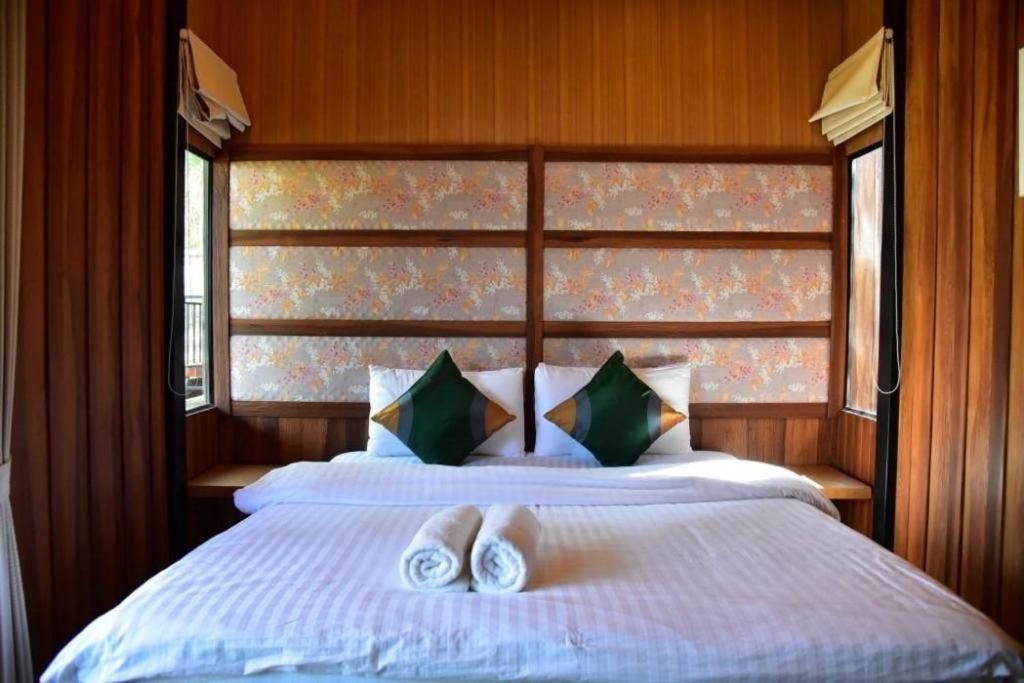 Dusit Talai Resort Mu Si Bagian luar foto