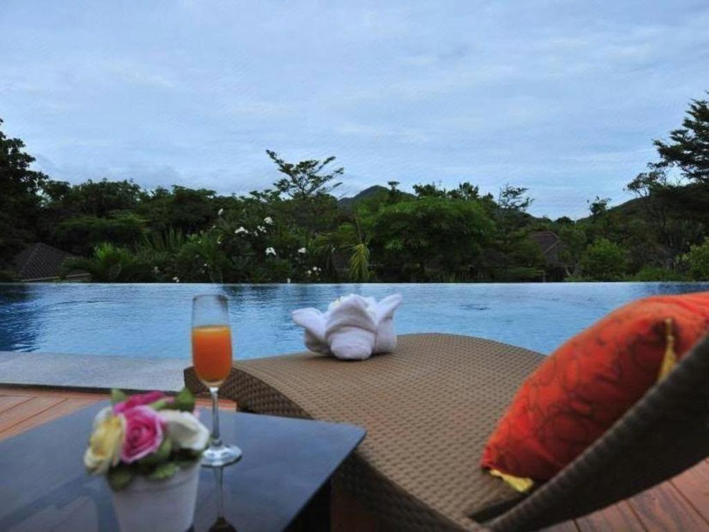 Dusit Talai Resort Mu Si Bagian luar foto