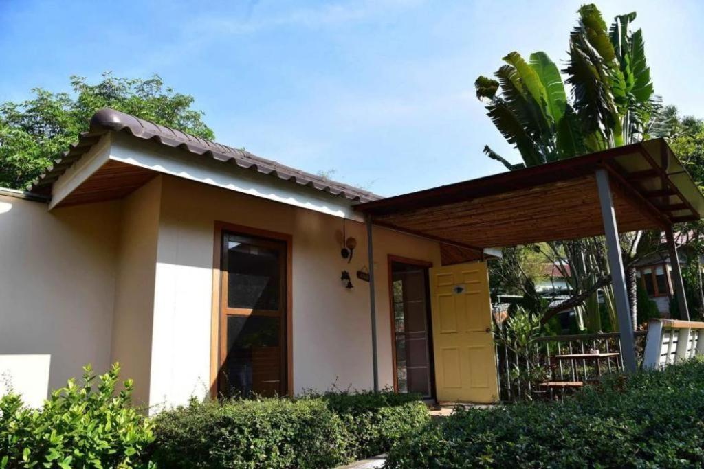 Dusit Talai Resort Mu Si Bagian luar foto