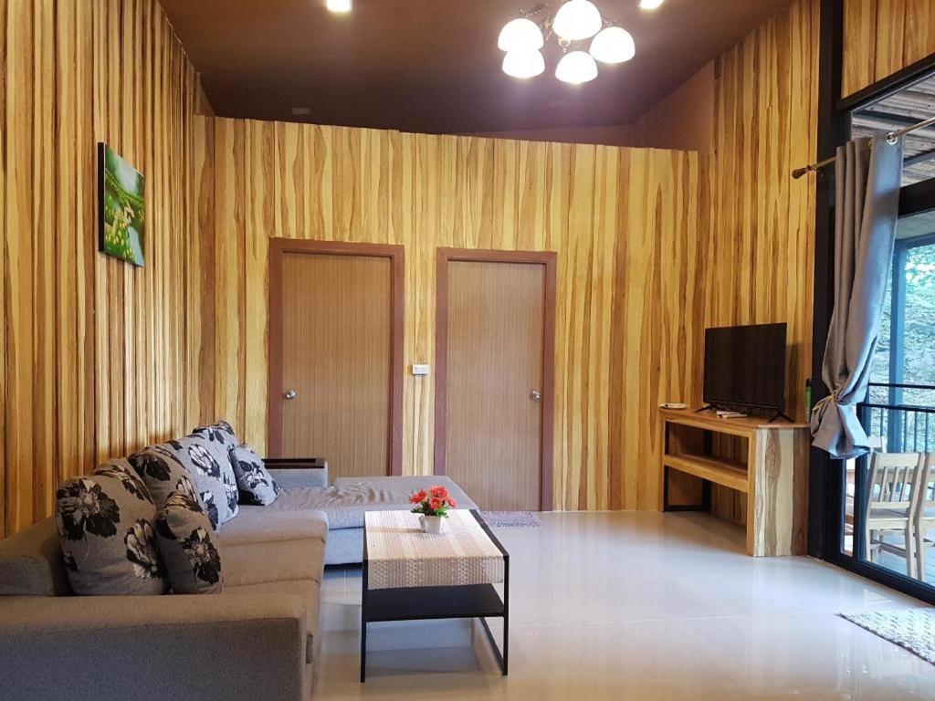 Dusit Talai Resort Mu Si Bagian luar foto