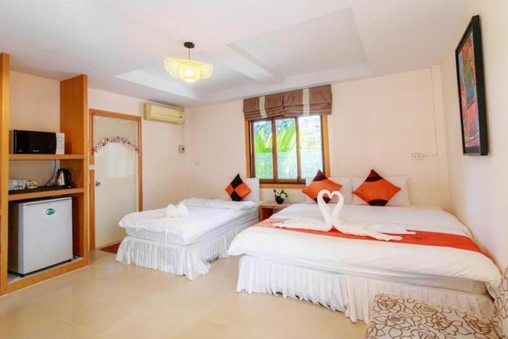 Dusit Talai Resort Mu Si Bagian luar foto